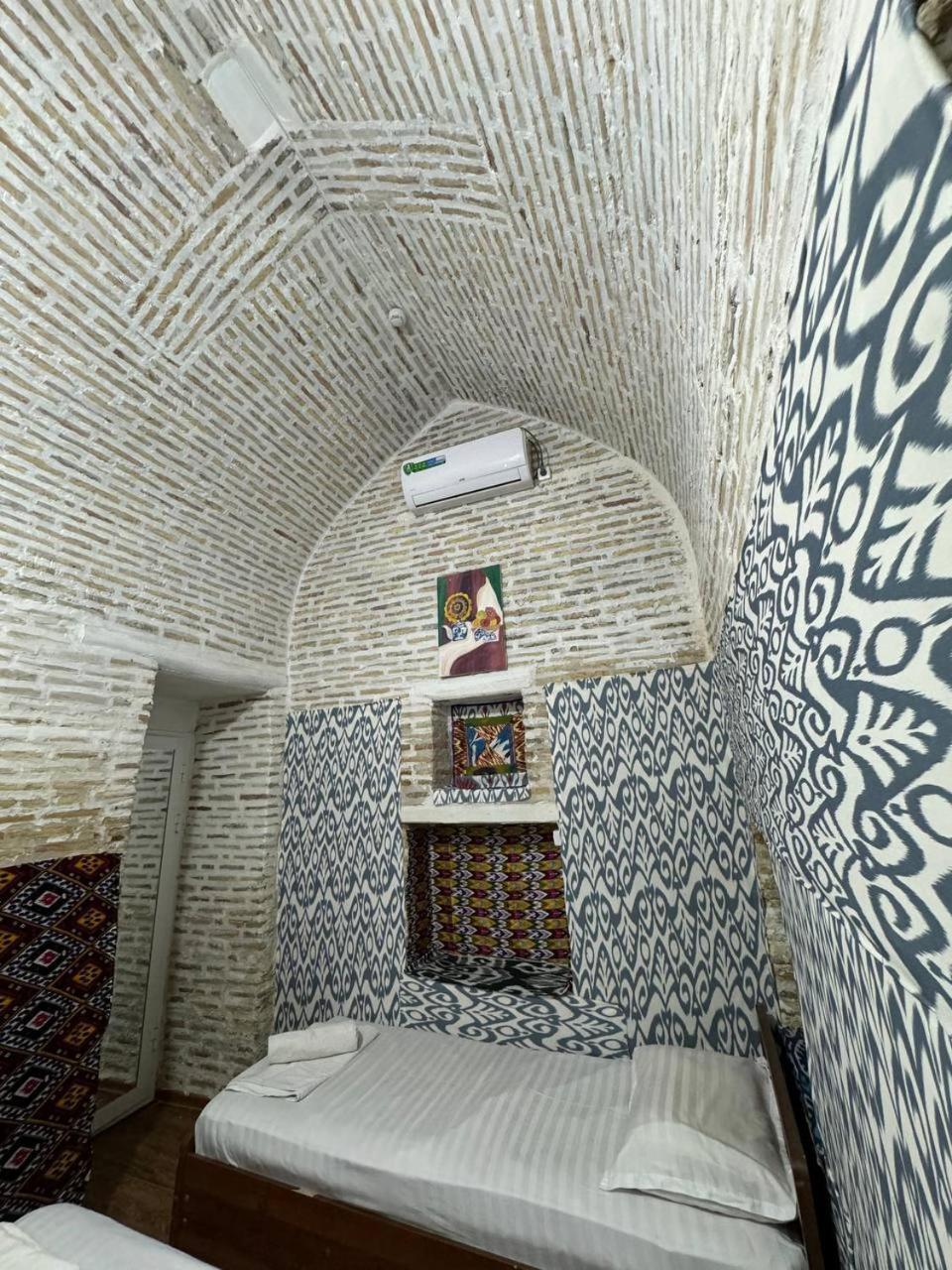 Ohun 18Th Century Caravansarai Бухара Екстер'єр фото