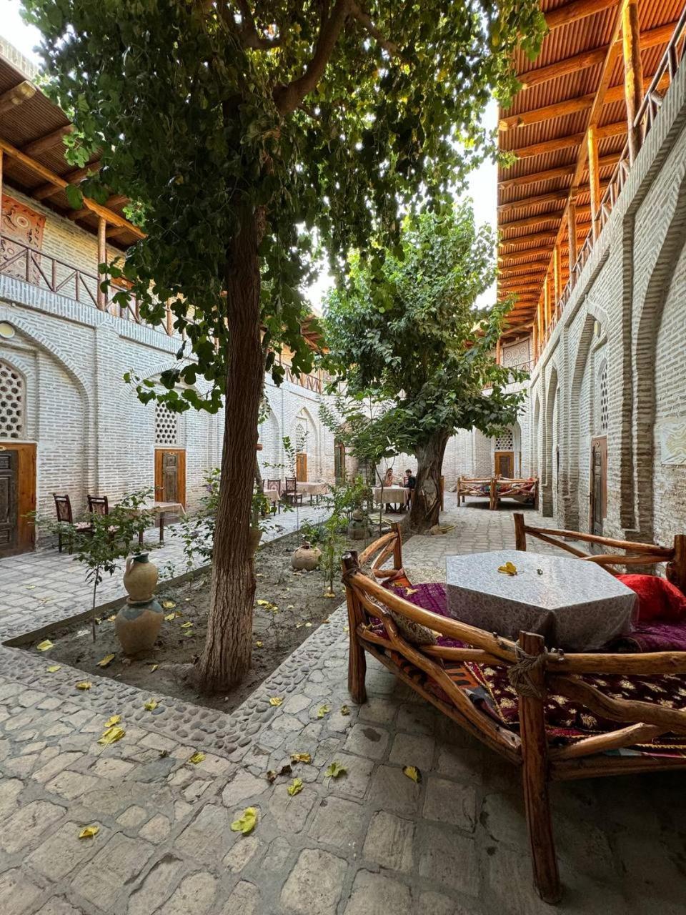 Ohun 18Th Century Caravansarai Бухара Екстер'єр фото