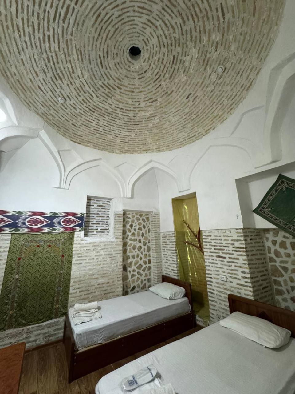 Ohun 18Th Century Caravansarai Бухара Екстер'єр фото